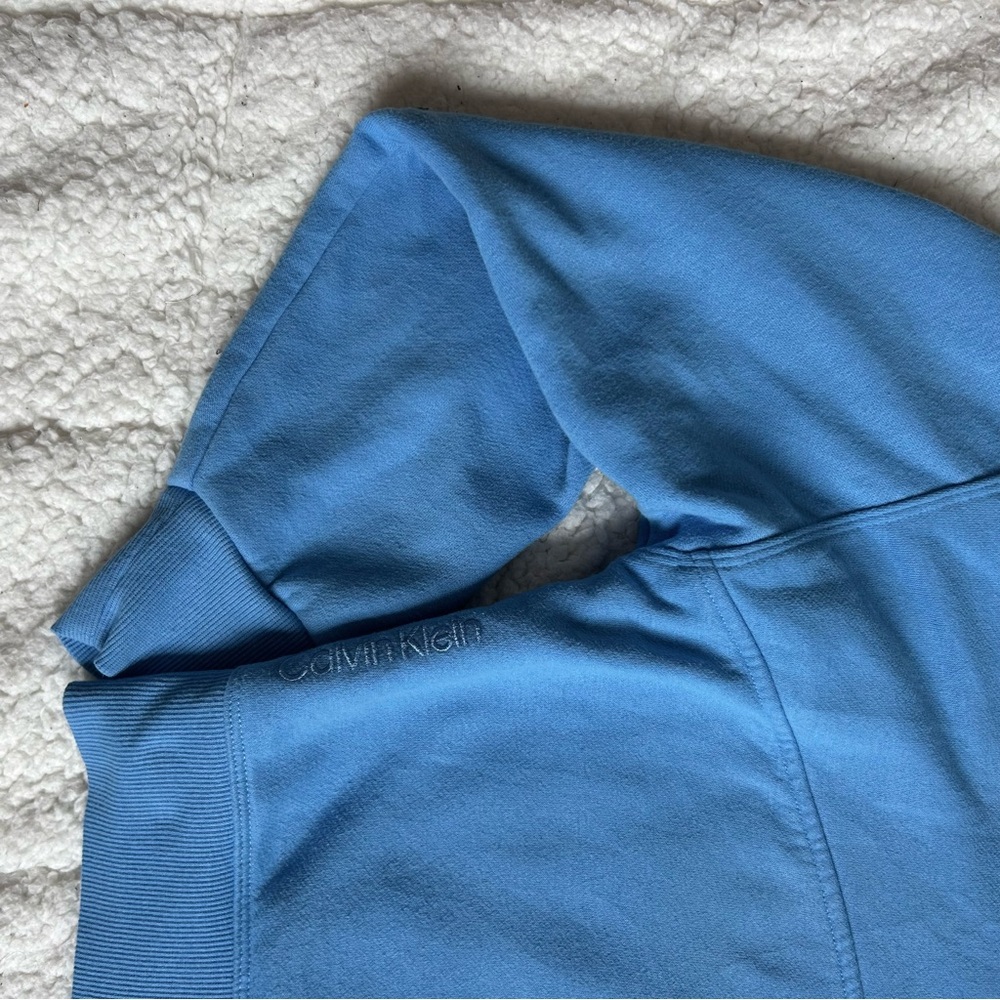 CALVIN KLEIN Performance Light Blue Cropped Hoodie Zip Up - Picture 9 of 12